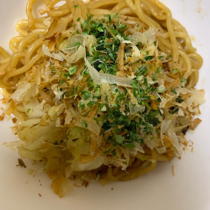 給料前の節約 キャベツのみの焼きそば レシピ 作り方 By とこっちぃ 楽天レシピ 給料前の節約 キャベツのみの焼きそば レシピ 作り方 By とこっちぃ 楽天レシピ